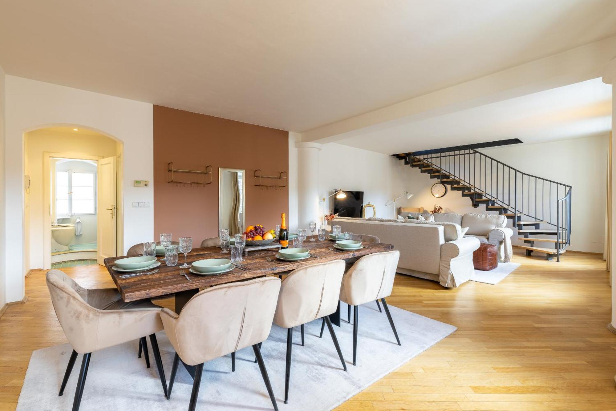 Luxury Retreat By Charles Bridge Prague