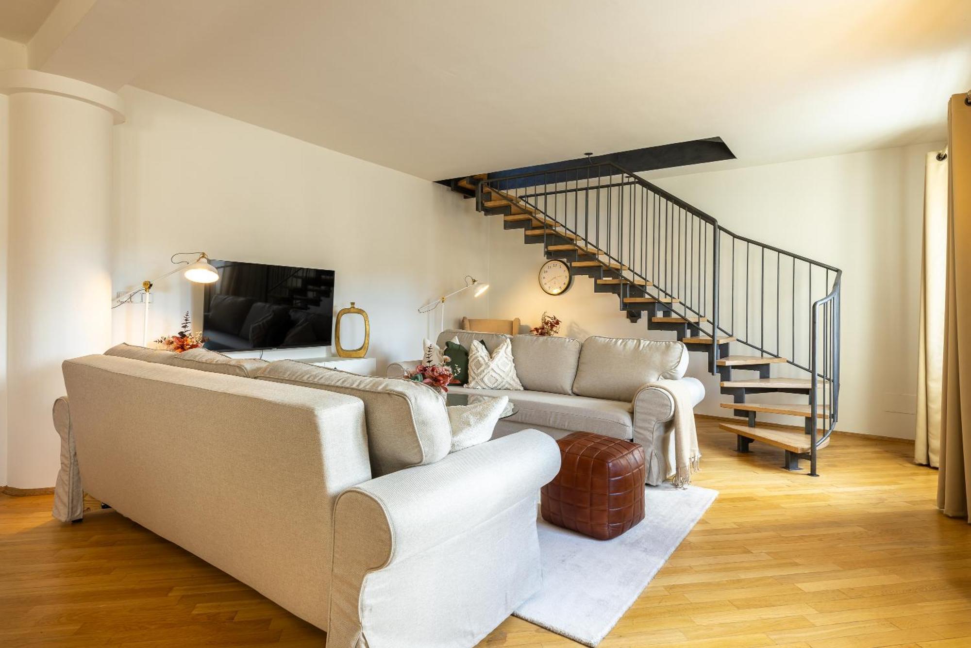 Luxury Retreat By Charles Bridge Apartment Prague