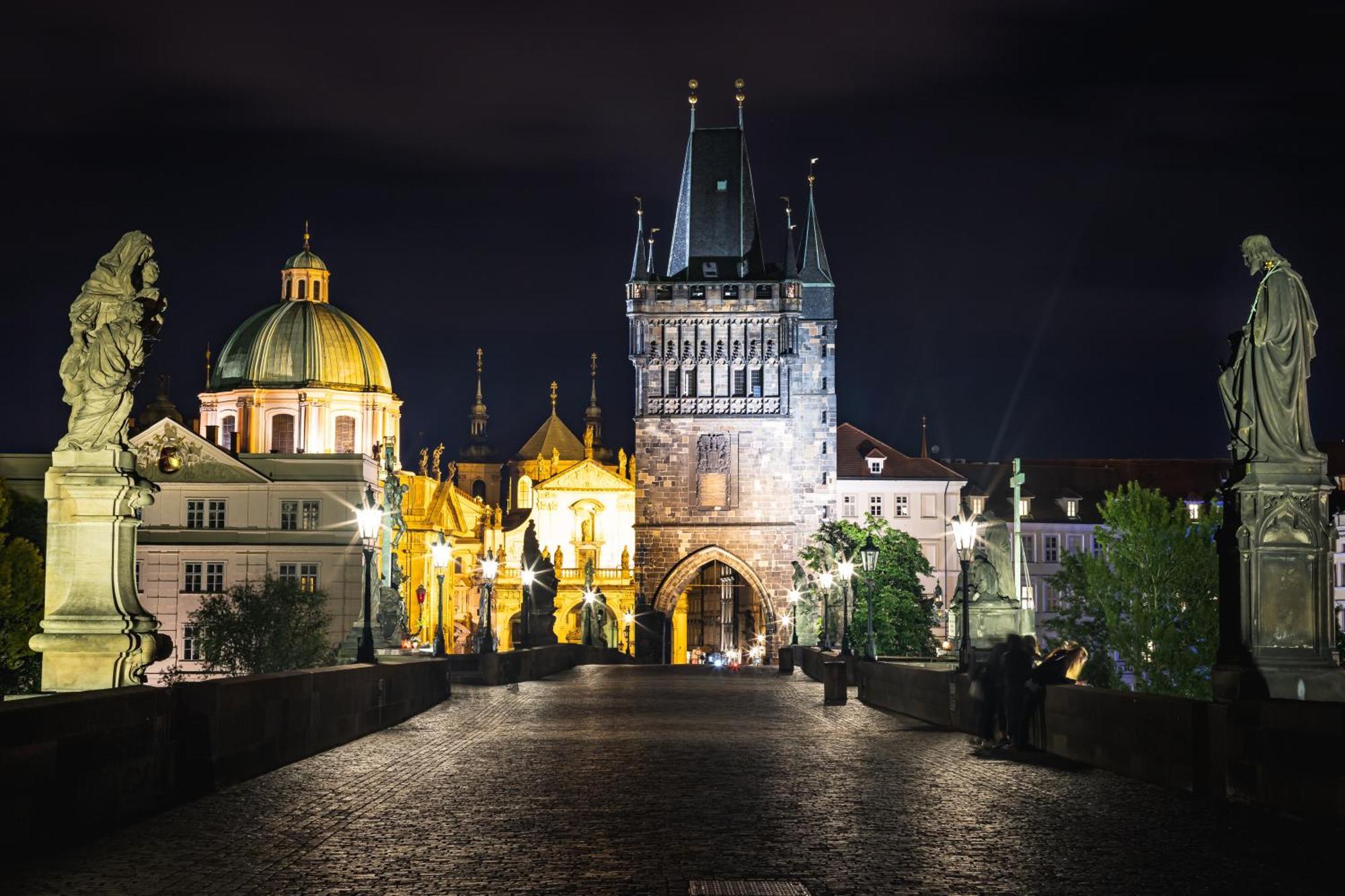 Luxury Retreat By Charles Bridge Prague