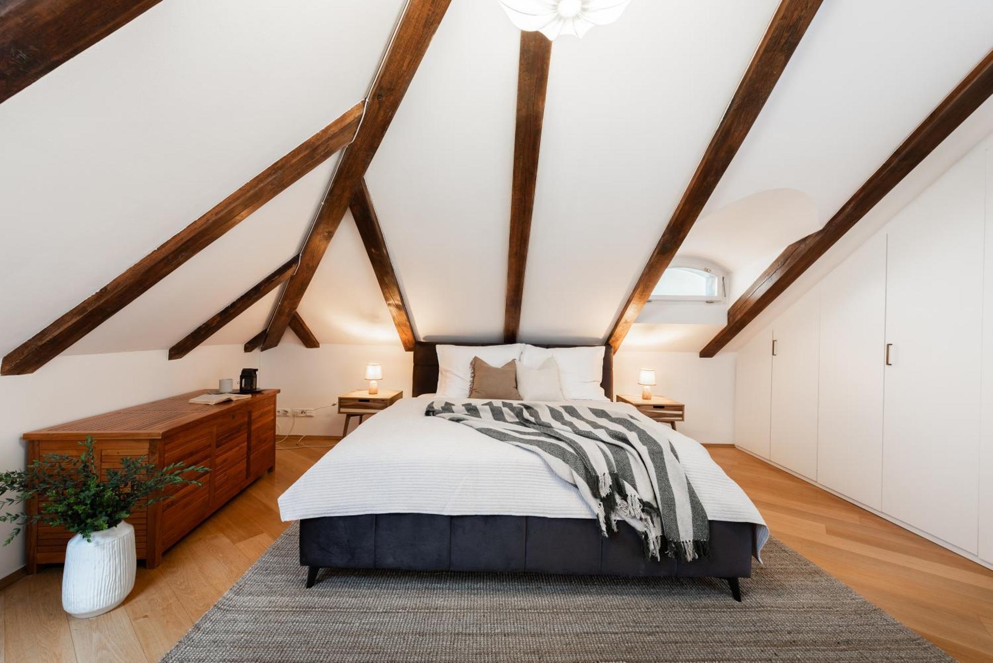 Luxury Retreat By Charles Bridge