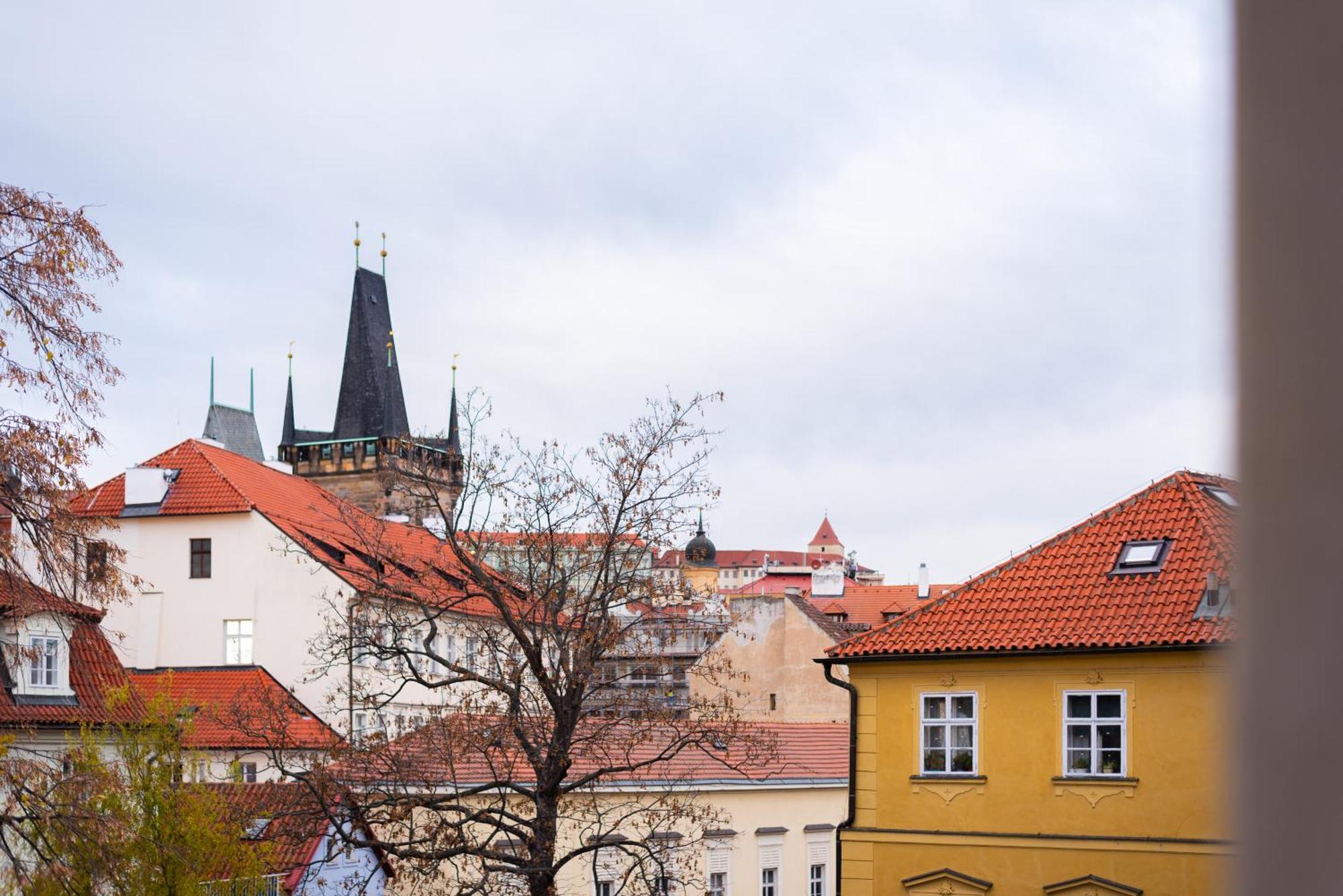 Apartment Luxury Retreat By Charles Bridge *