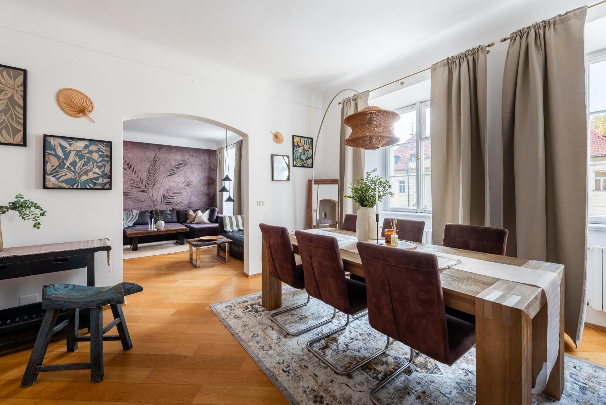 Apartment Luxury Retreat By Charles Bridge *