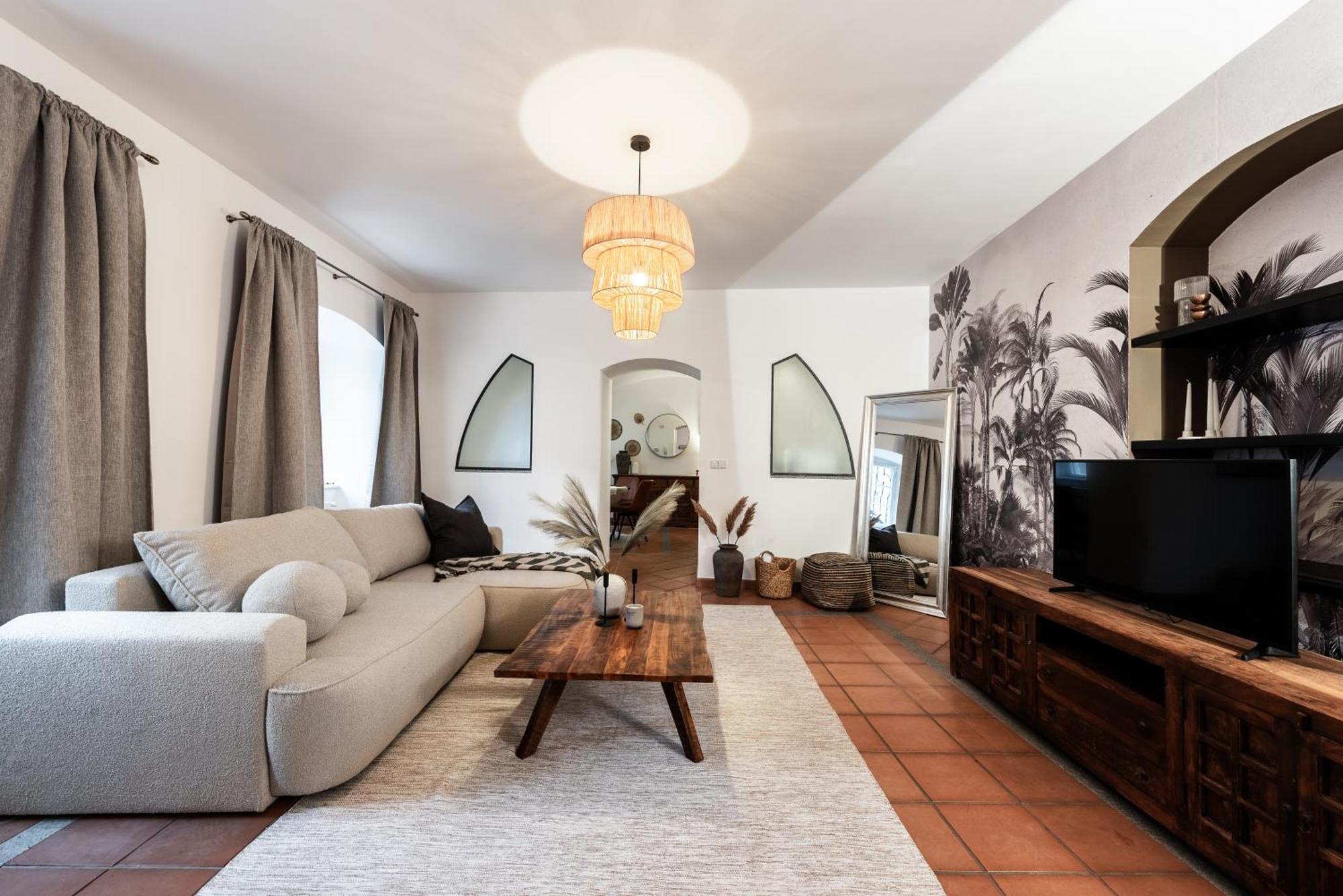Apartment Luxury Retreat By Charles Bridge *
