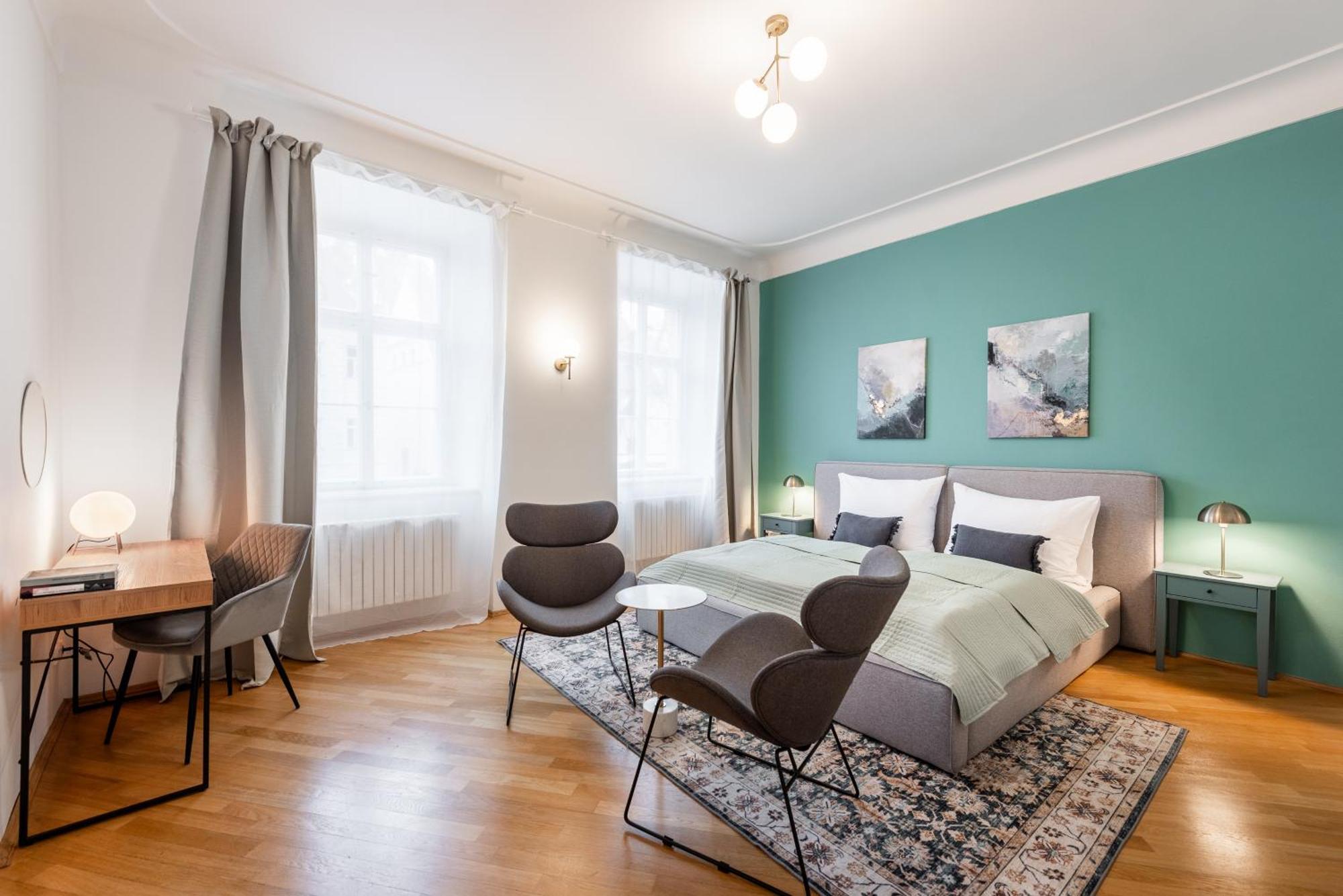 Luxury Retreat By Charles Bridge *