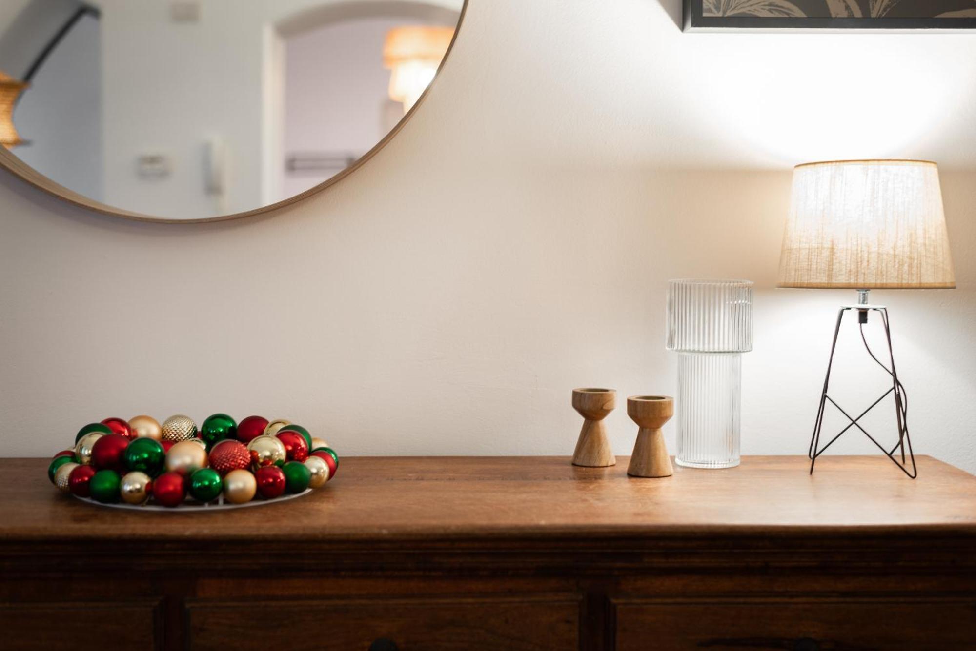Luxury Retreat By Charles Bridge Apartment Prague