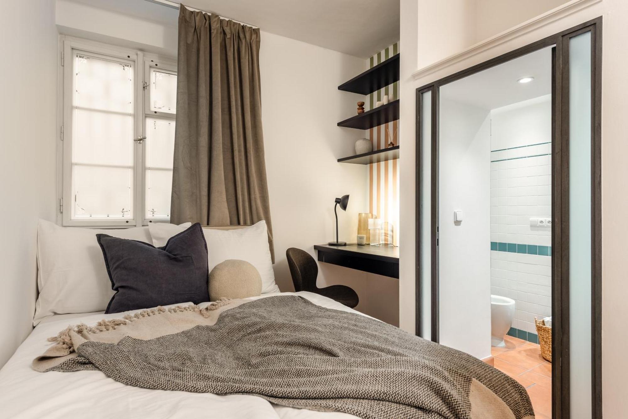 Apartment Luxury Retreat By Charles Bridge Prague